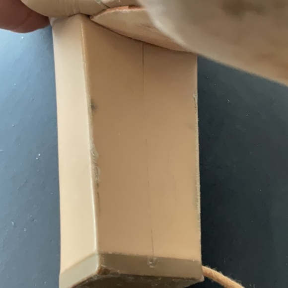 Loeffler Randal Luz Tassel Lace up nude size 8.5 - Picture 9 of 12